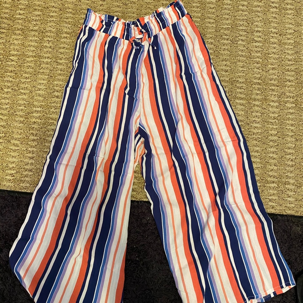 Youth XL Capri pants